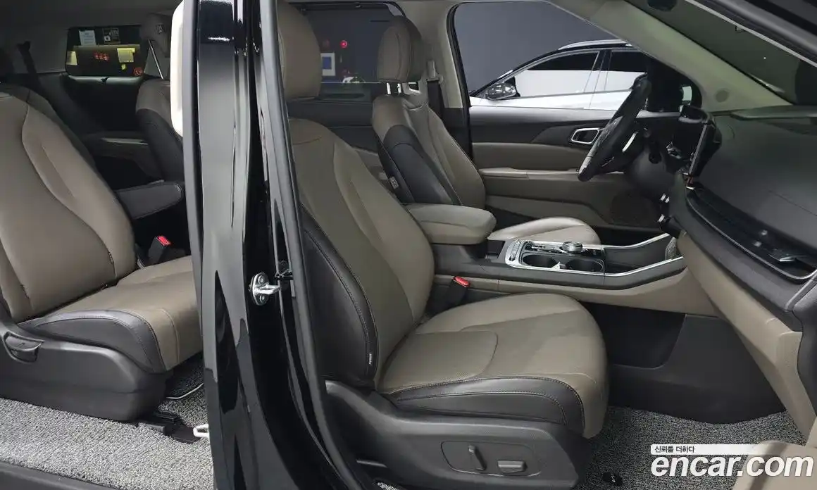 Kia Canival 2025 2.2 Автомат в Москве № 51519, фото 10