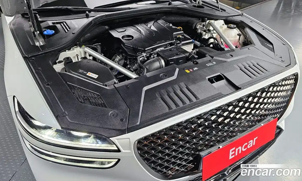 Genesis GV70 2023 2.5 Автомат в Москве № 56354, фото 13