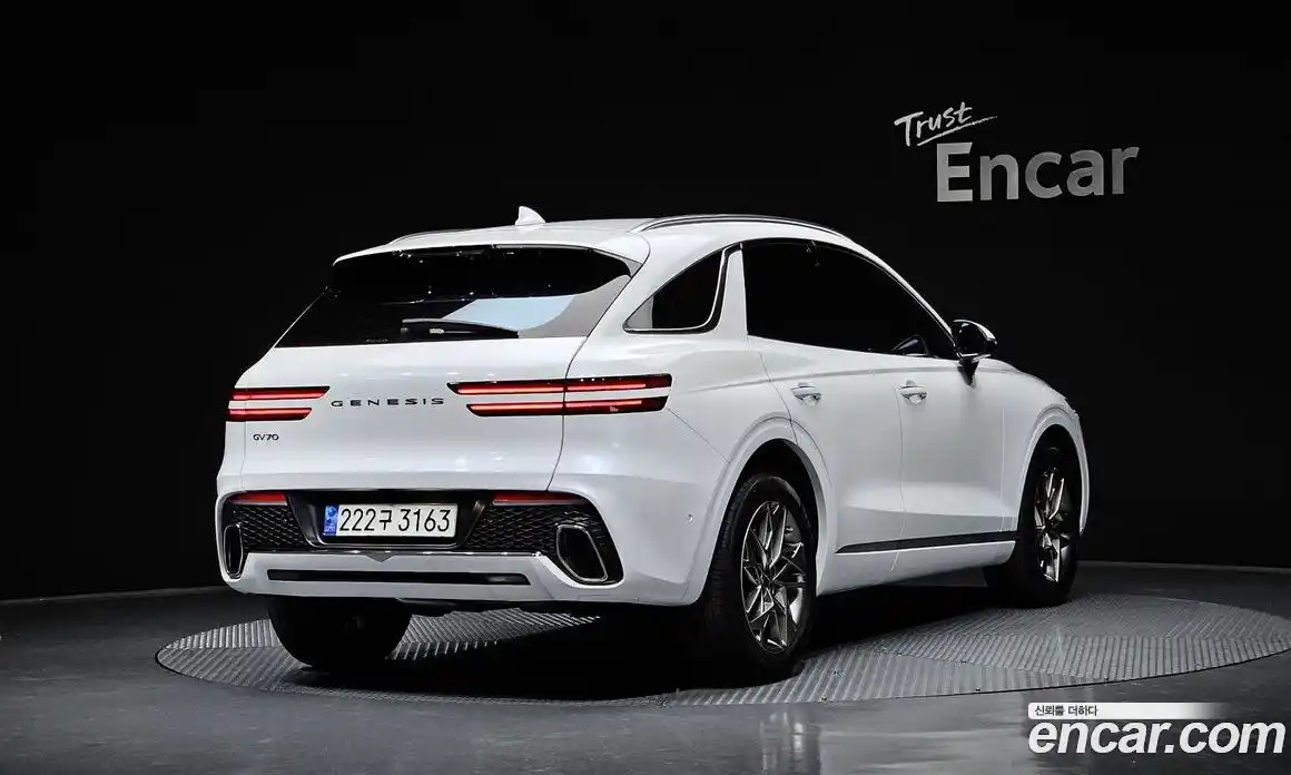 Genesis GV70 2023 2.5 Автомат в Москве № 56354, фото 7