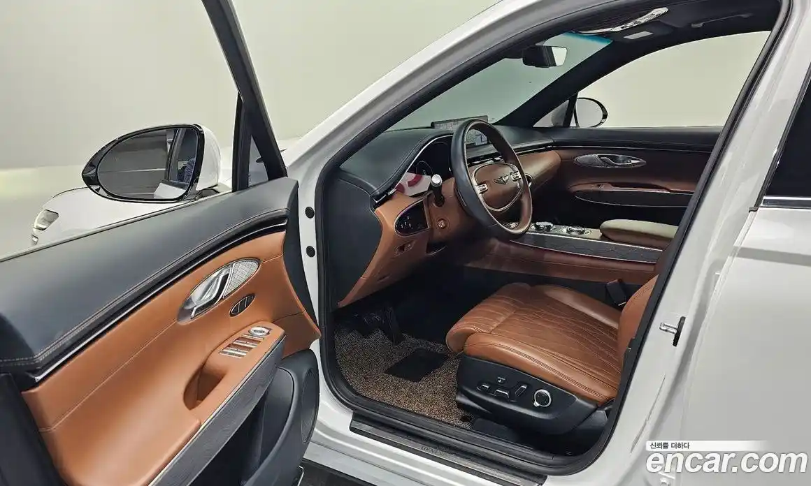 Genesis GV70 2021 2.5 Автомат в Москве № 56855, фото 18