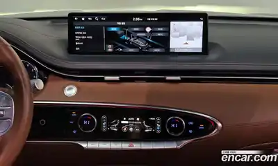 Genesis GV70 2023 2.5 Автомат в Москве № 57908, миниатюра 12