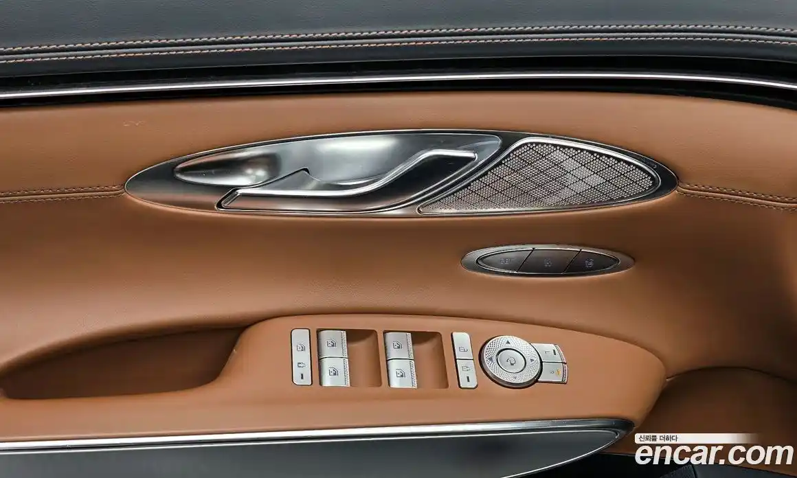 Genesis GV70 2023 2.5 Автомат в Москве № 57908, фото 16