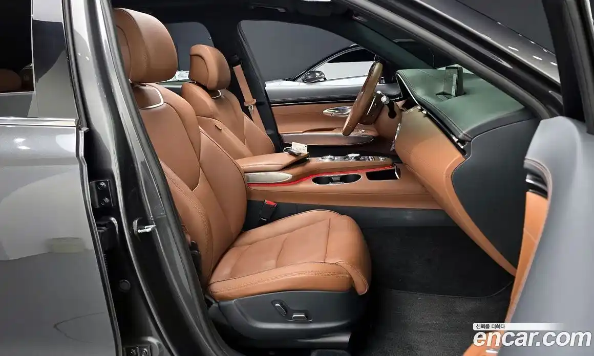 Genesis GV70 2023 2.5 Автомат в Москве № 57908, фото 17