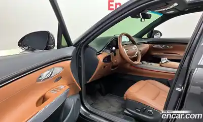 Genesis GV70 2023 2.5 Автомат в Москве № 57908, миниатюра 10