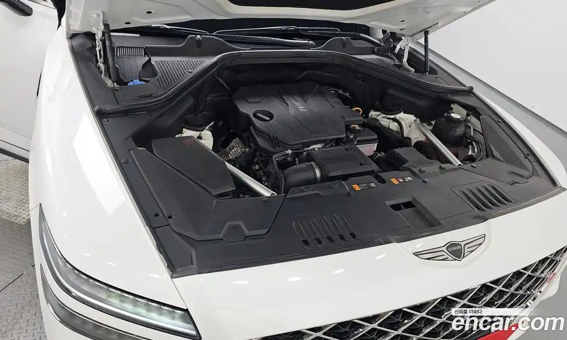 Genesis GV80 2024 2.5 Автомат в Москве № 57917, фото 1