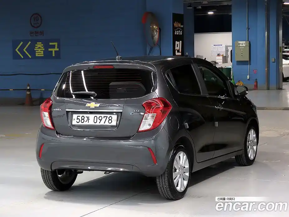 Chevrolet Spark 2016 1.0 Автомат в Москве № 68884, фото 5
