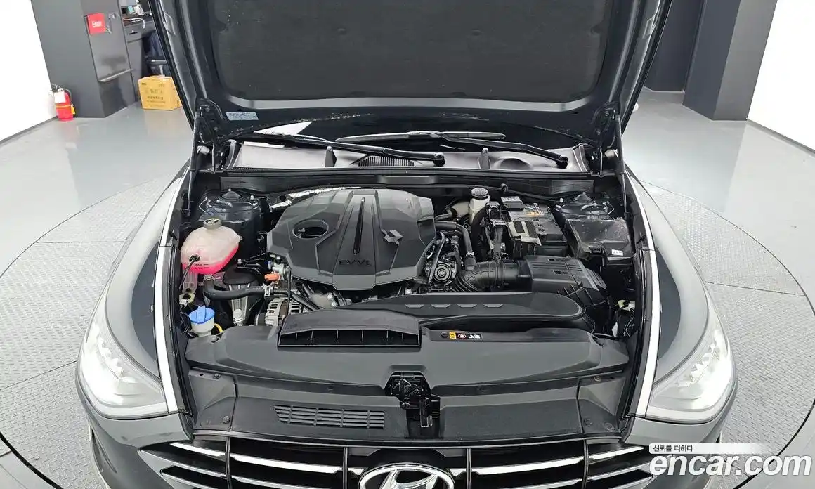 Hyundai Sonata 2021 2.0 Автомат в Москве № 6954, фото 3