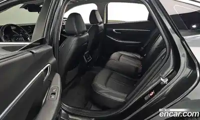 Hyundai Sonata 2021 2.0 Автомат в Москве № 6954, миниатюра 9