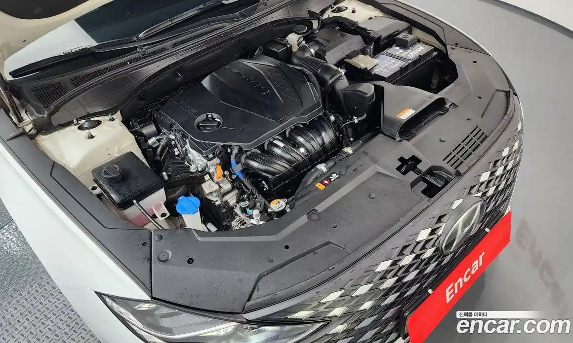 Hyundai Grandeur 2022 2.5 Автомат в Москве № 8419, фото 16