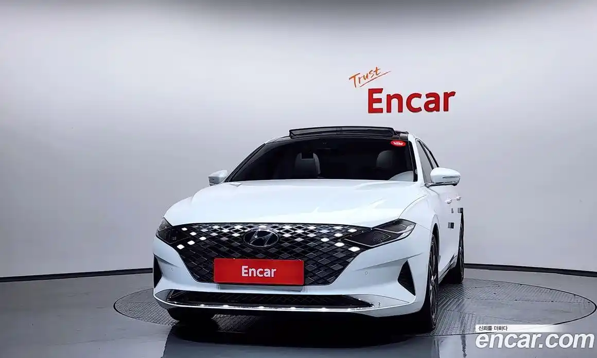 Hyundai Grandeur 2022 2.5 Автомат в Москве № 8419, фото 20