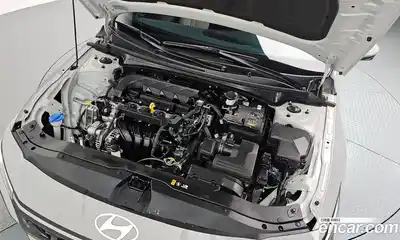 Hyundai Avante 2024 1.6 Автомат в Москве № 9295, миниатюра 9