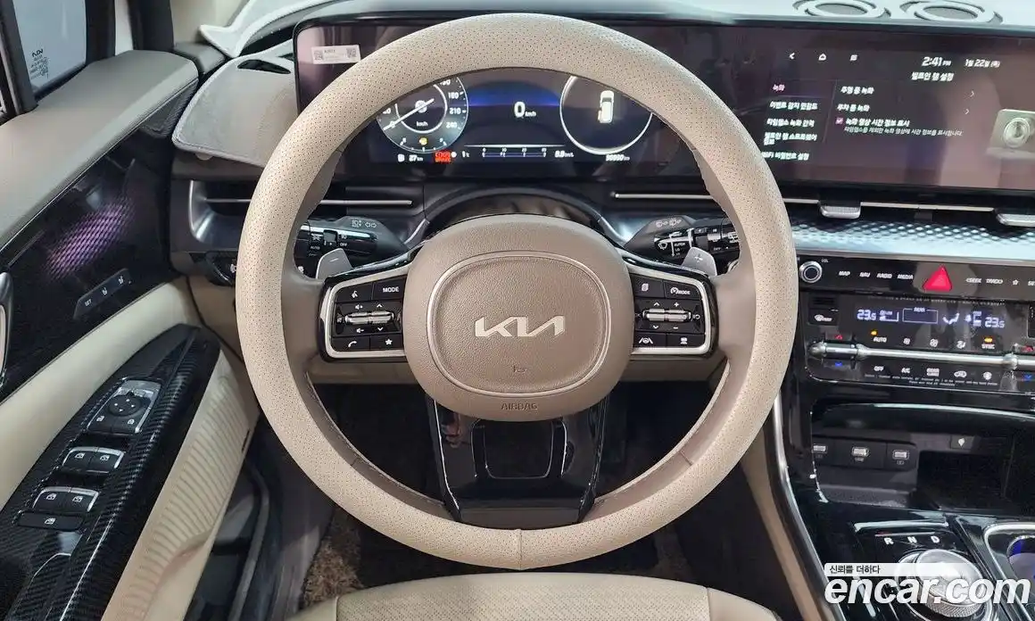 Kia Canival 2022 2.2 Автомат в Москве № 95787, фото 14