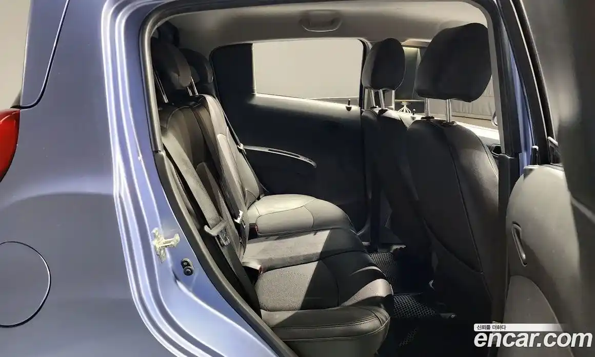 Chevrolet Spark 2014 1.0 Автомат в Москве № 99776, фото 4