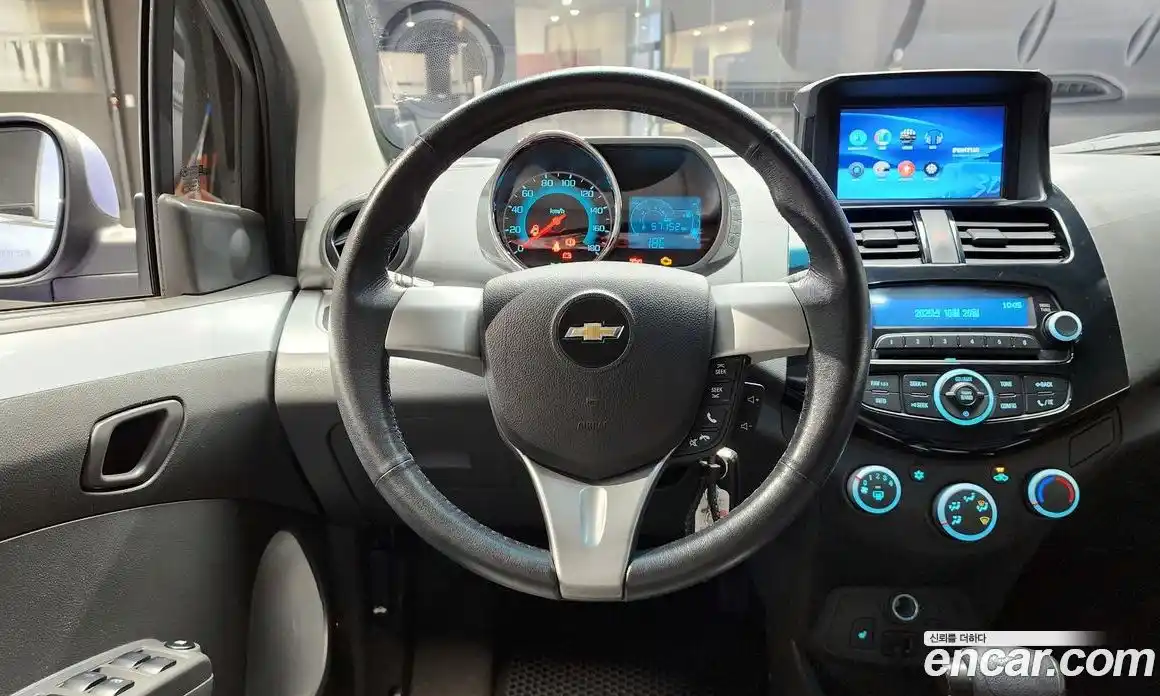 Chevrolet Spark 2014 1.0 Автомат в Москве № 99776, фото 8