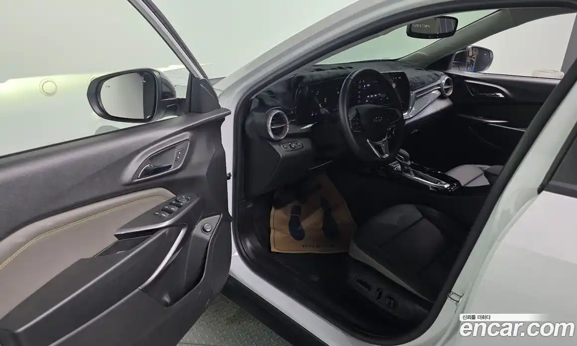 Chevrolet Trax 2025 1.2 Автомат в Москве № 99821, фото 3