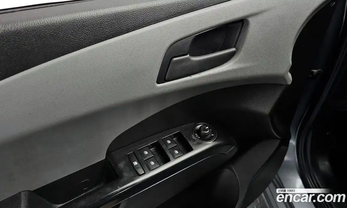 Chevrolet Aveo 2013 1.6 Автомат в Москве № 101490, фото 14