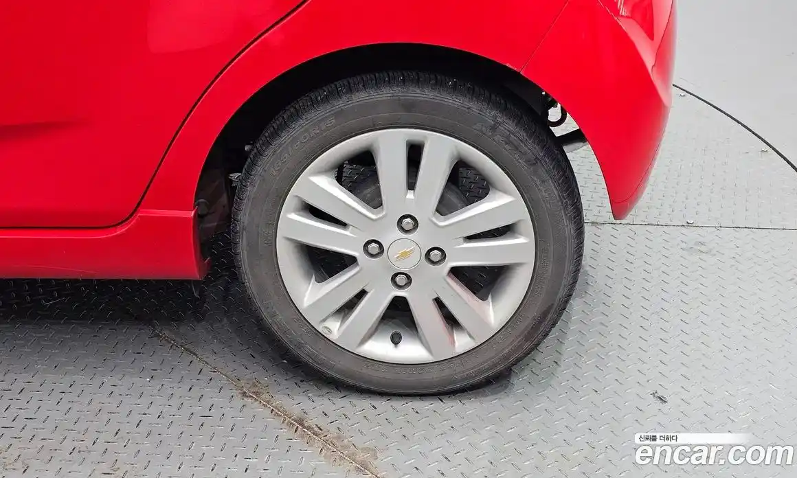 Chevrolet Spark 2014 1.0 Автомат в Москве № 103961, фото 9