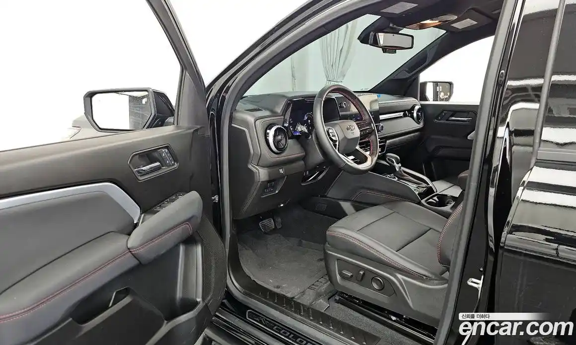 Chevrolet Colorado 2024 2.7 Автомат в Москве № 105249, фото 14