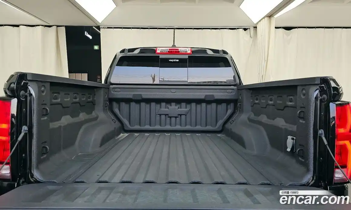 Chevrolet Colorado 2024 2.7 Автомат в Москве № 105249, фото 17