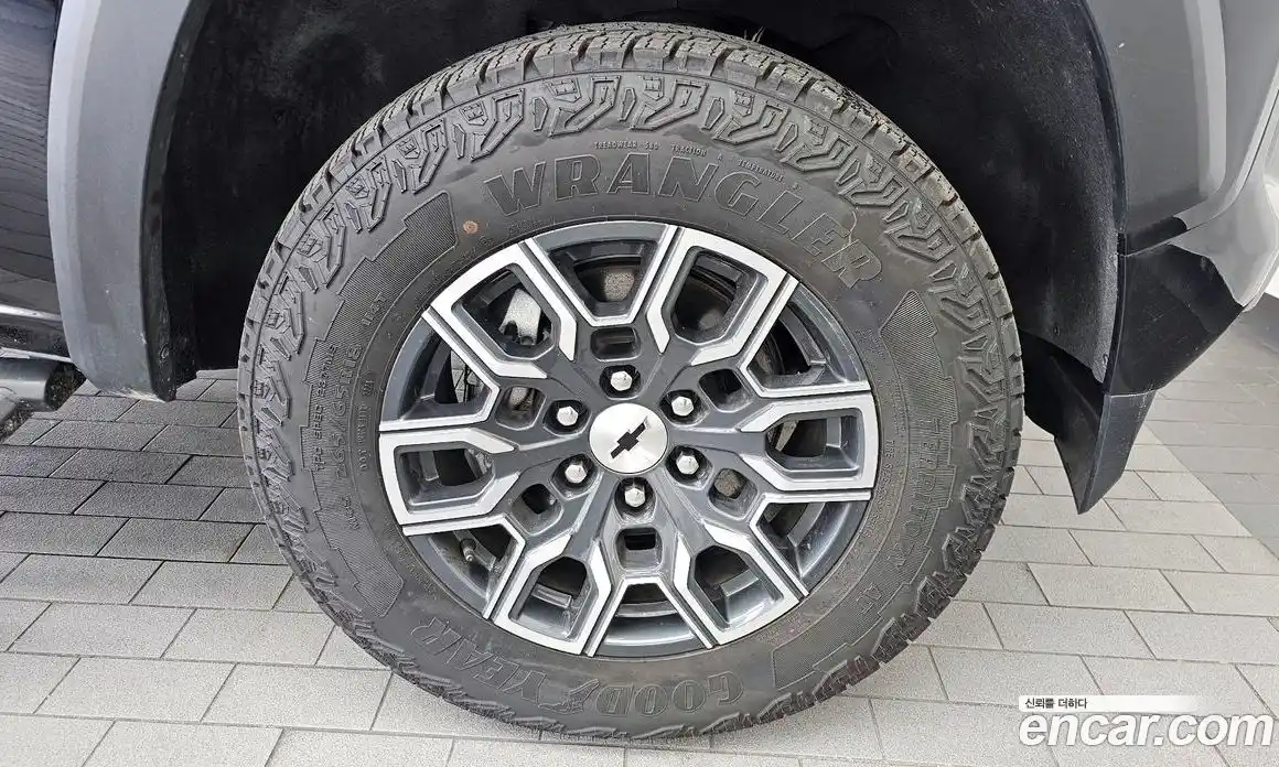 Chevrolet Colorado 2024 2.7 Автомат в Москве № 105249, фото 20