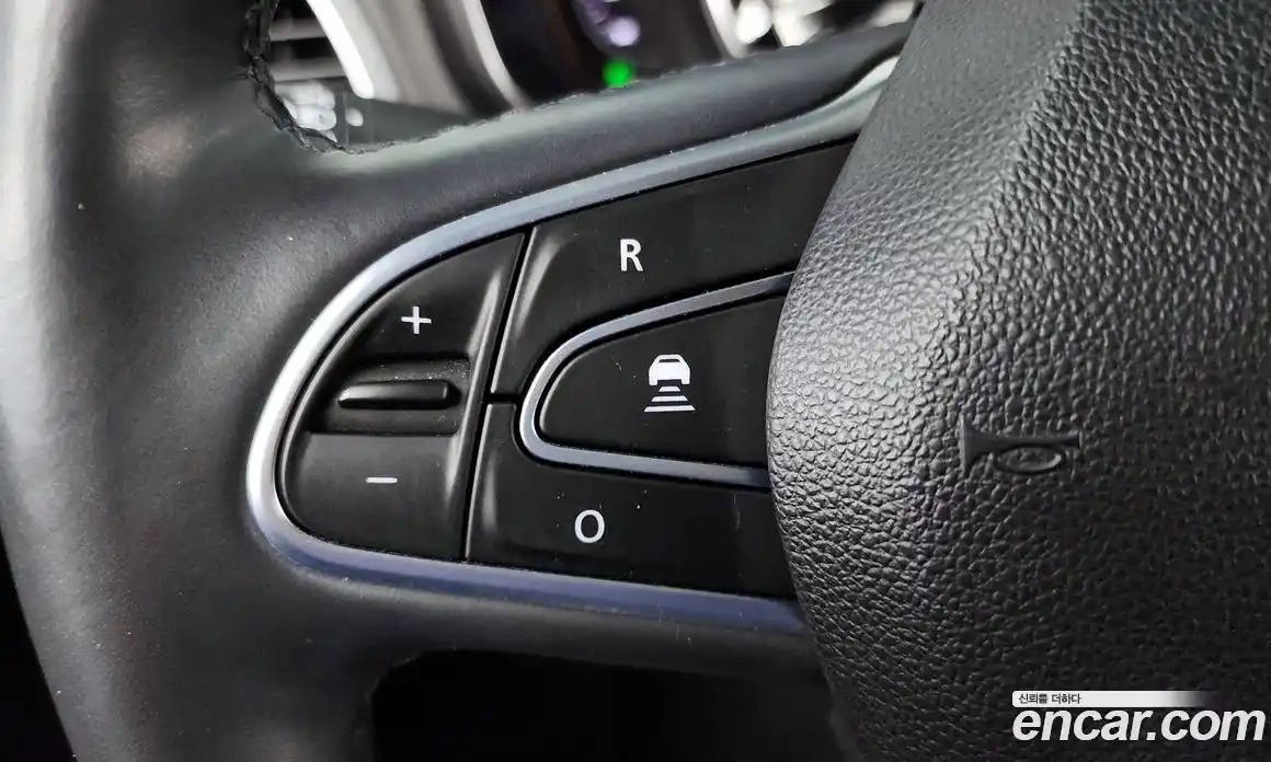 Renault QM6 2021 2.0 Автомат в Москве № 106991, фото 17