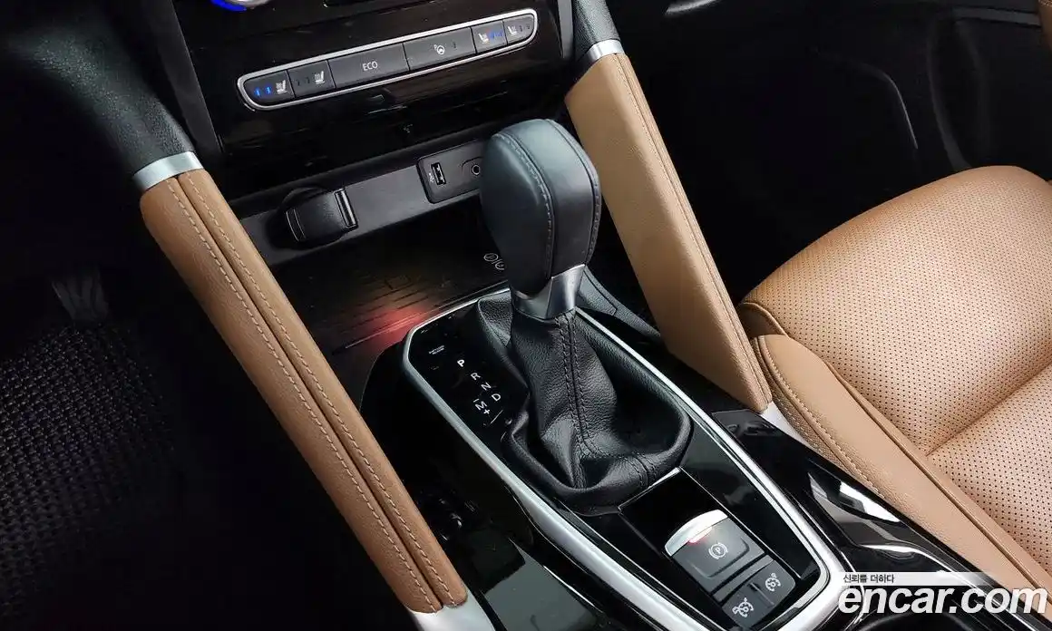 Renault QM6 2021 2.0 Автомат в Москве № 106991, фото 9