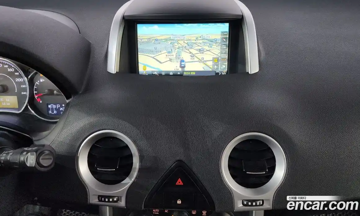 Renault QM5 2014 2.0 Автомат в Москве № 107178, фото 12