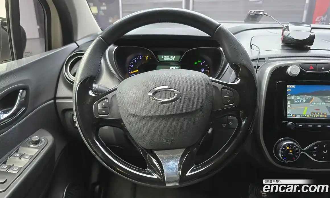 Renault QM3 2015 1.5 Автомат в Москве № 107284, фото 18