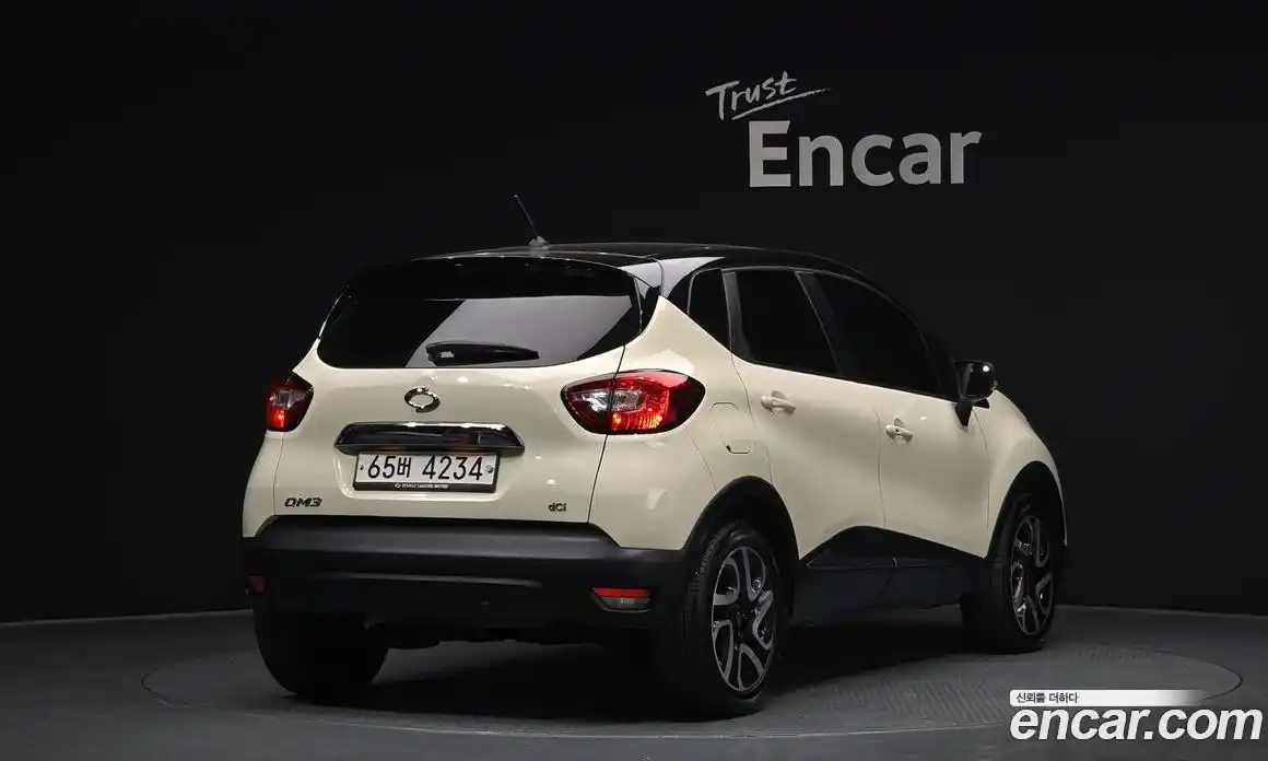 Renault QM3 2015 1.5 Автомат в Москве № 107284, фото 20