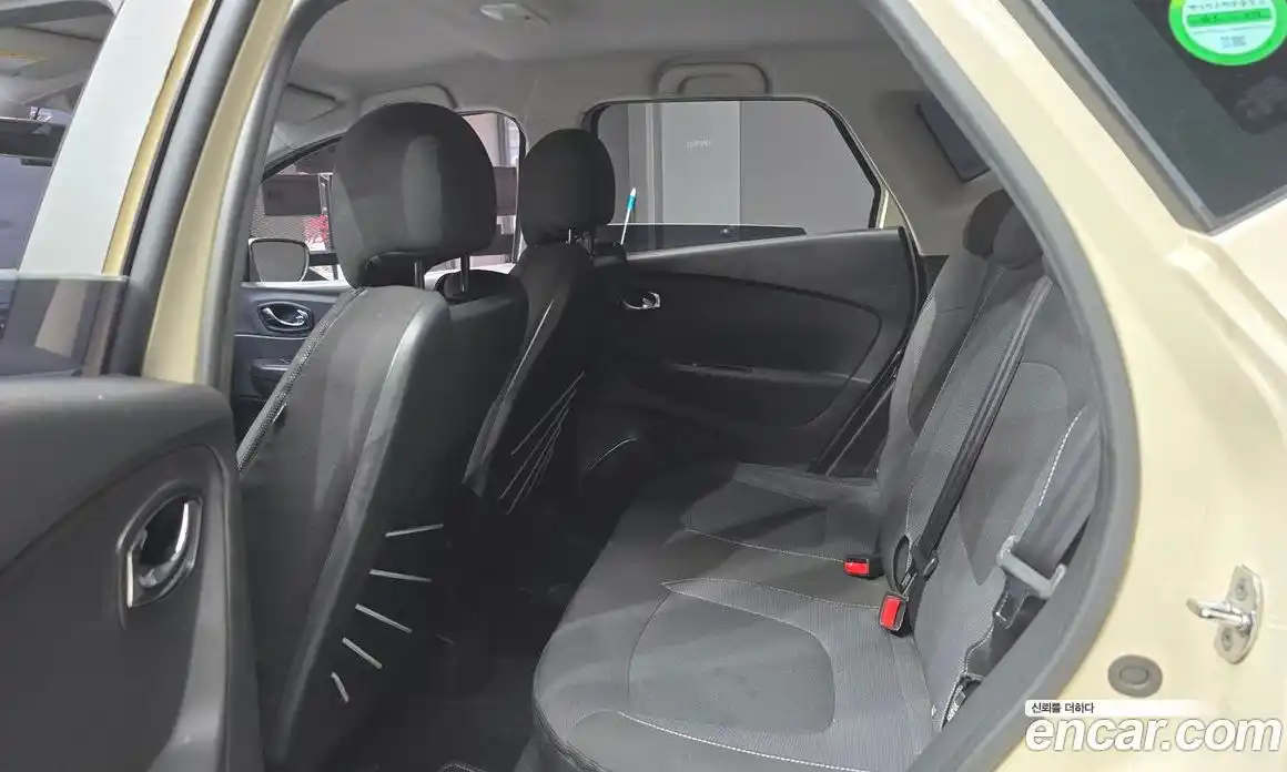 Renault QM3 2015 1.5 Автомат в Москве № 107284, фото 5