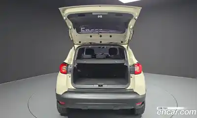 Renault QM3 2015 1.5 Автомат в Москве № 107284, миниатюра 6