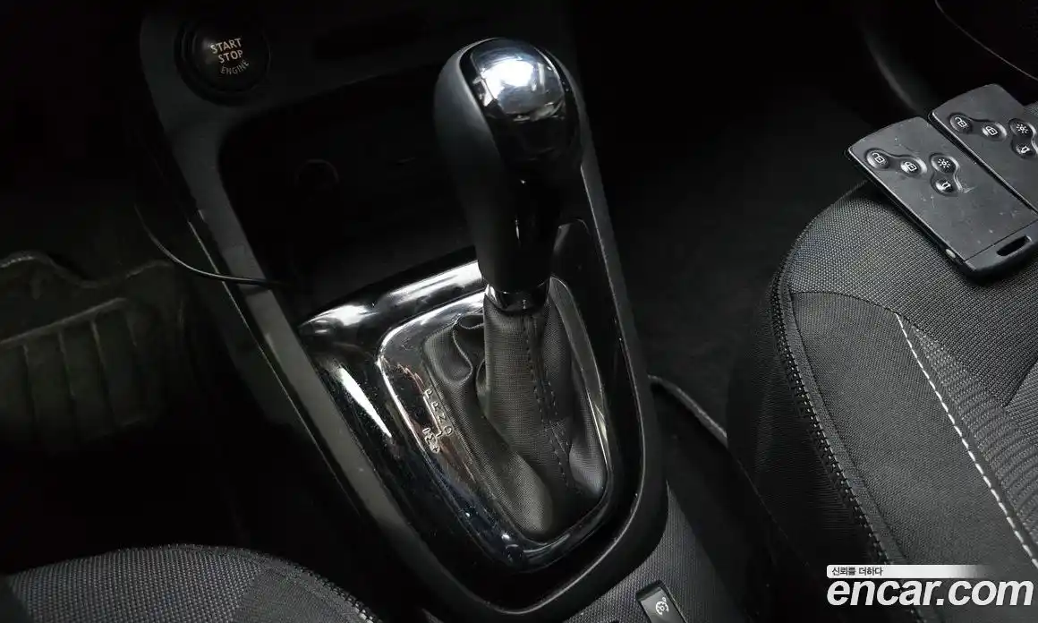 Renault QM3 2015 1.5 Автомат в Москве № 107284, фото 8