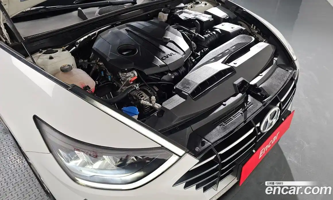 Hyundai Sonata 2021 2.0 Автомат в Москве № 112148, фото 16