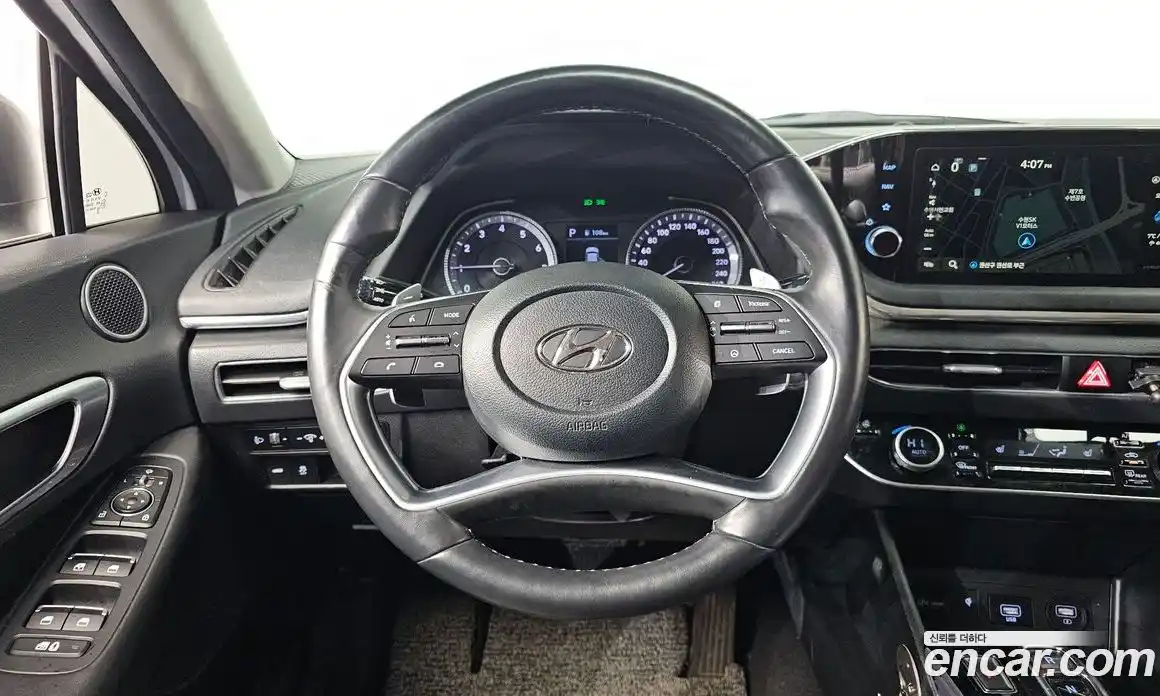 Hyundai Sonata 2021 2.0 Автомат в Москве № 112148, фото 18