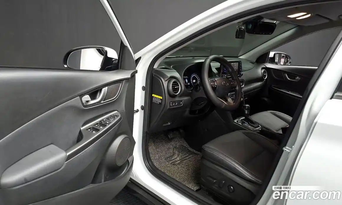 Hyundai Kona 2019 1.6 Автомат в Москве № 112787, фото 16