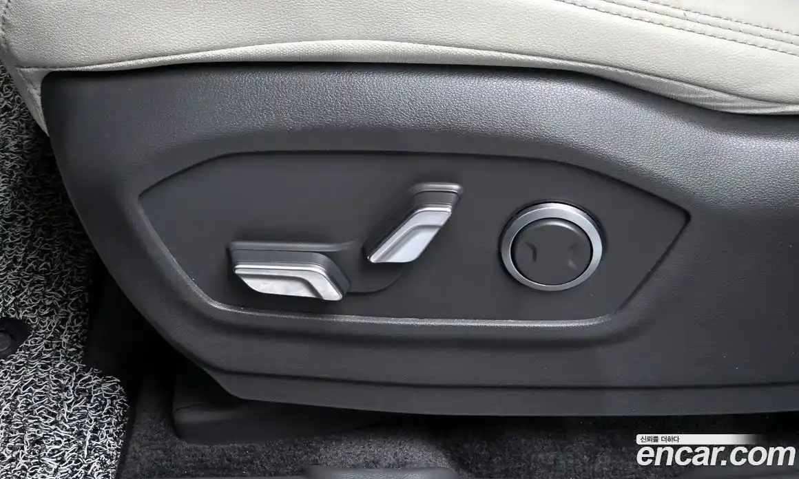 Hyundai Santa Fe 2024 1.6 Автомат в Москве № 113005, фото 13