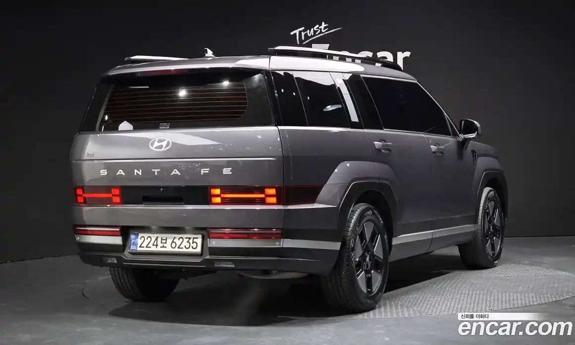 Hyundai Santa Fe 2024 1.6 Автомат в Москве № 113005, фото 19