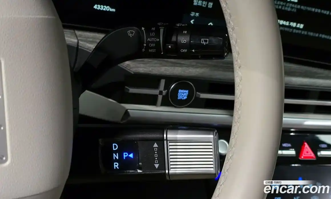 Hyundai Santa Fe 2024 1.6 Автомат в Москве № 113005, фото 8