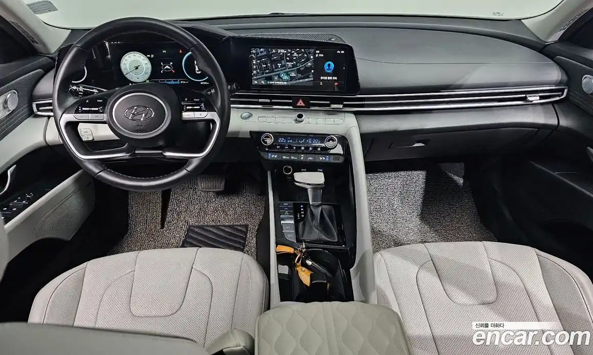 Hyundai Avante 2021 1.6 Автомат в Москве № 113253, фото 3