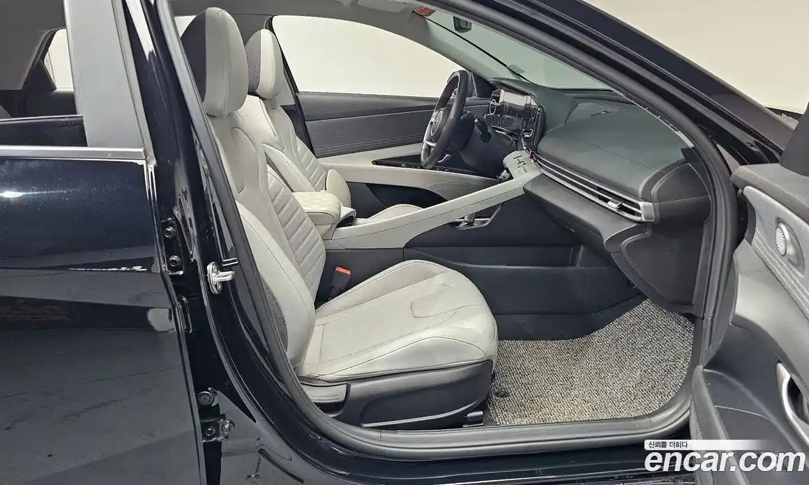 Hyundai Avante 2021 1.6 Автомат в Москве № 113253, фото 6