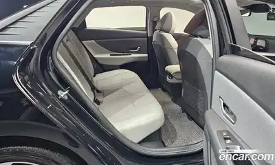 Hyundai Avante 2021 1.6 Автомат в Москве № 113253, миниатюра 8