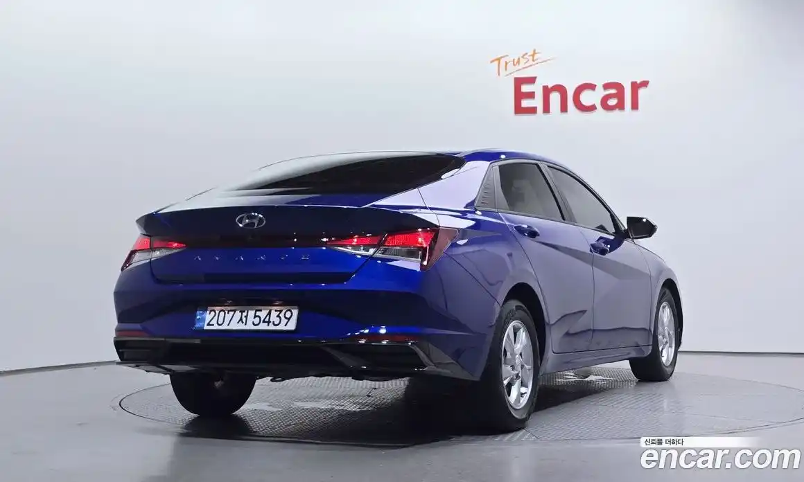 Hyundai Avante 2021 1.6 Автомат в Москве № 114297, фото 1