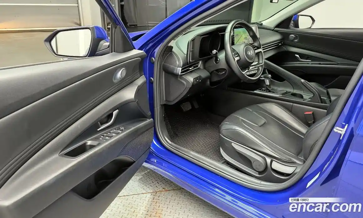 Hyundai Avante 2021 1.6 Автомат в Москве № 114297, фото 12