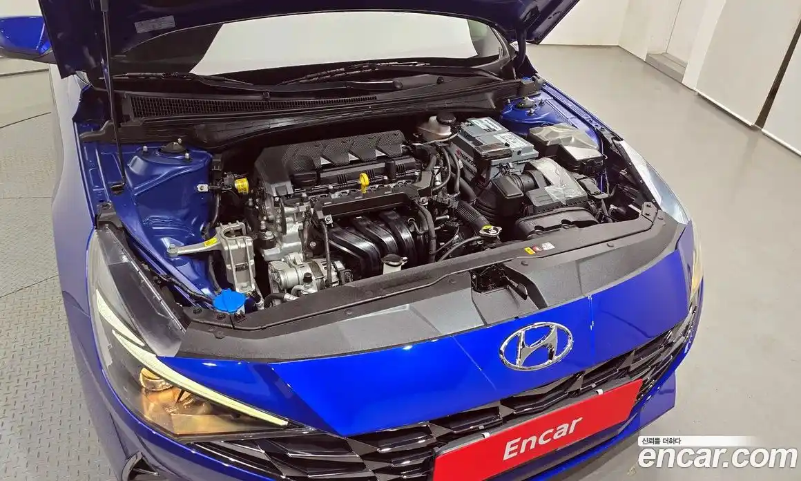 Hyundai Avante 2021 1.6 Автомат в Москве № 114297, фото 14