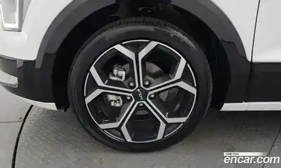 Kia Niro 2022 1.6 Автомат в Москве № 114337, миниатюра 5