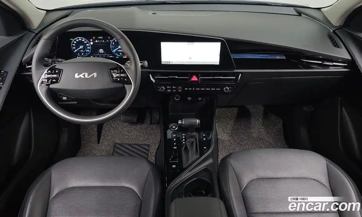Kia Niro 2022 1.6 Автомат в Москве № 114337, фото 8