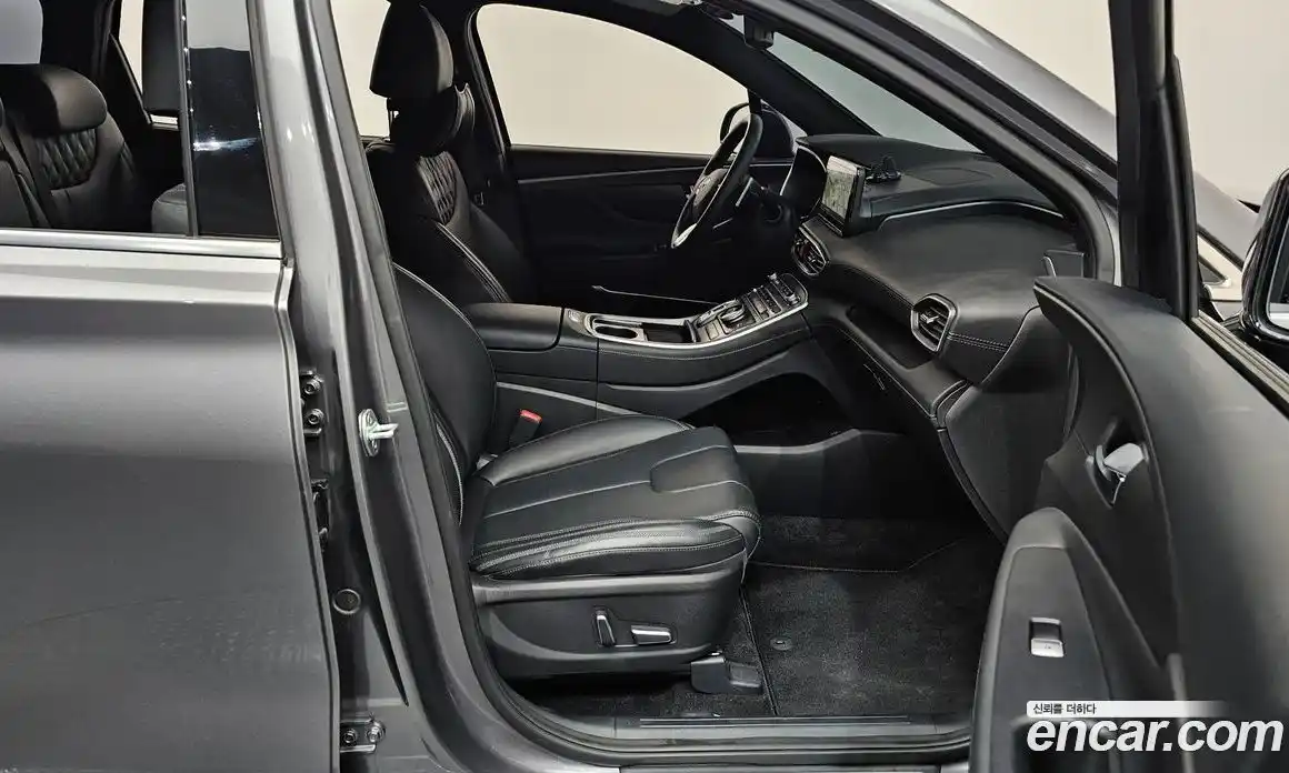 Hyundai Santa Fe 2021 2.2 Автомат в Москве № 118054, фото 11