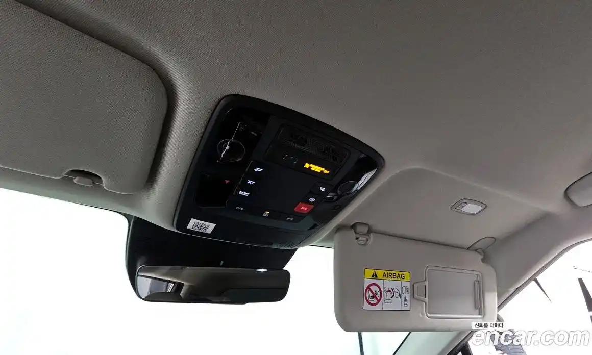 Kia Canival 2024 3.5 Автомат в Москве № 121193, фото 15