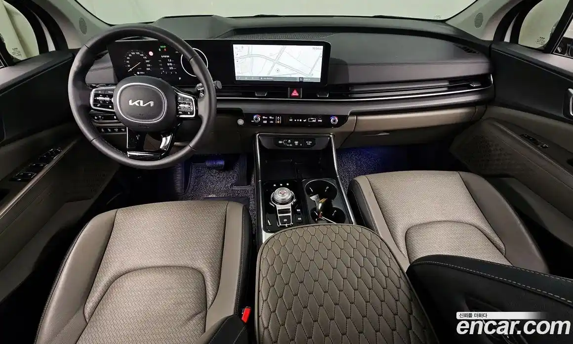 Kia Canival 2024 3.5 Автомат в Москве № 121193, фото 17