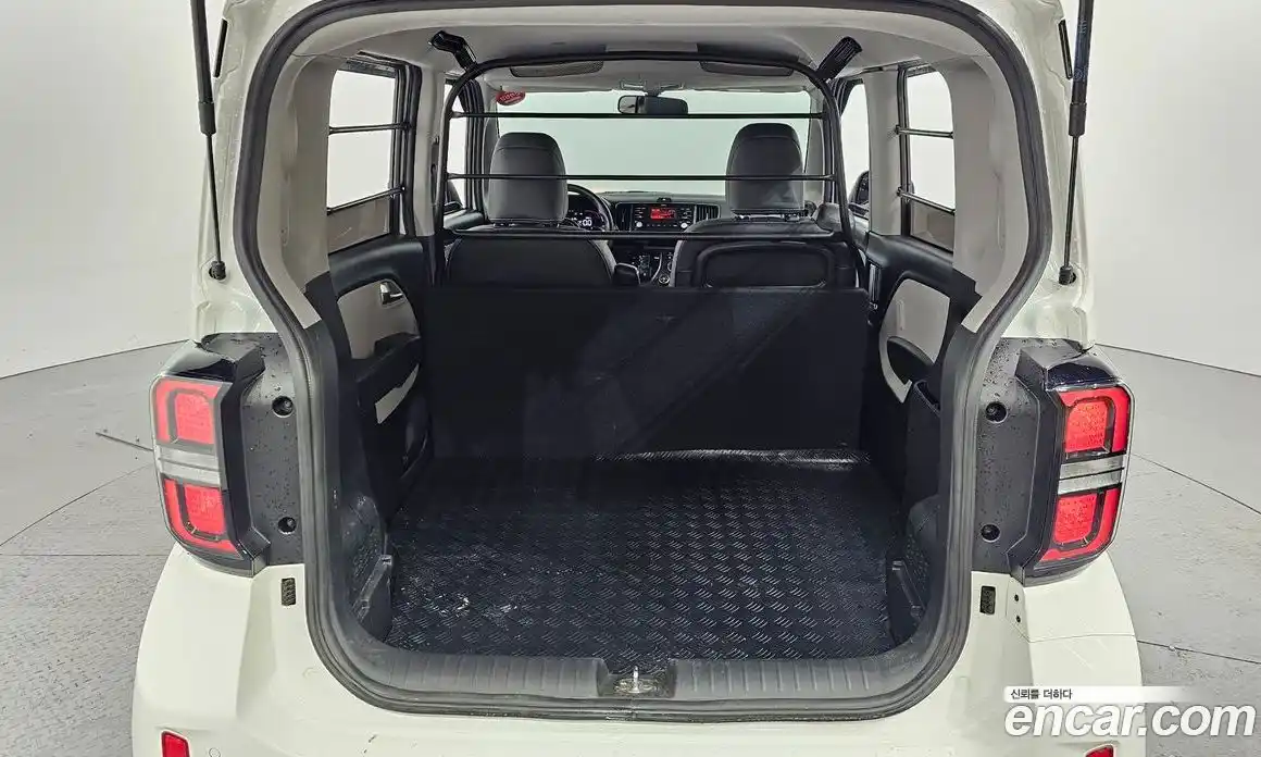 Kia Ray 2023 1.0 Автомат в Москве № 122189, фото 15